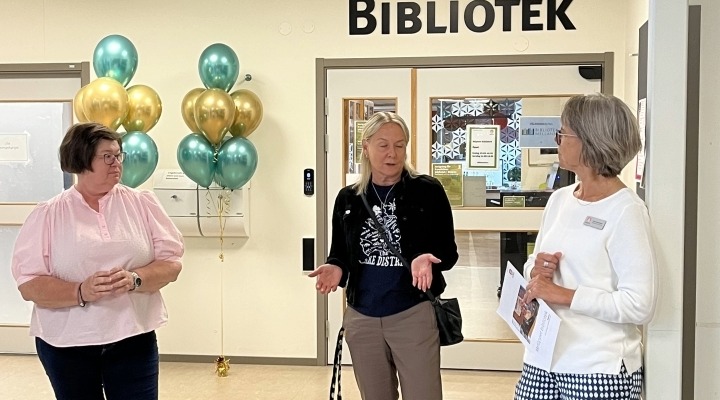 Besök biblioteket i Stöpen - när det passar dig!